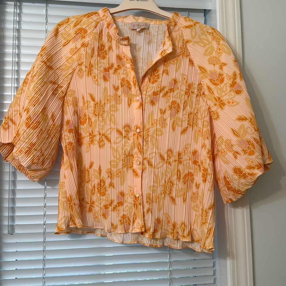 Ciebon top size medium